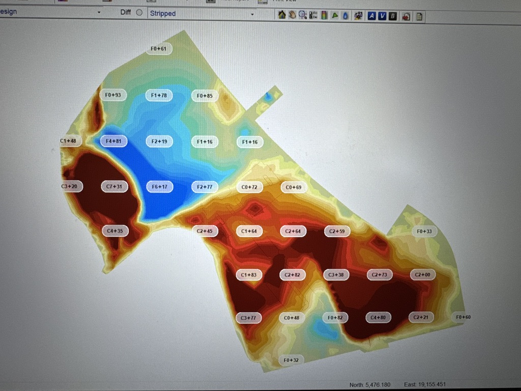 Color-coded earthwork plan analysis of an irregular site