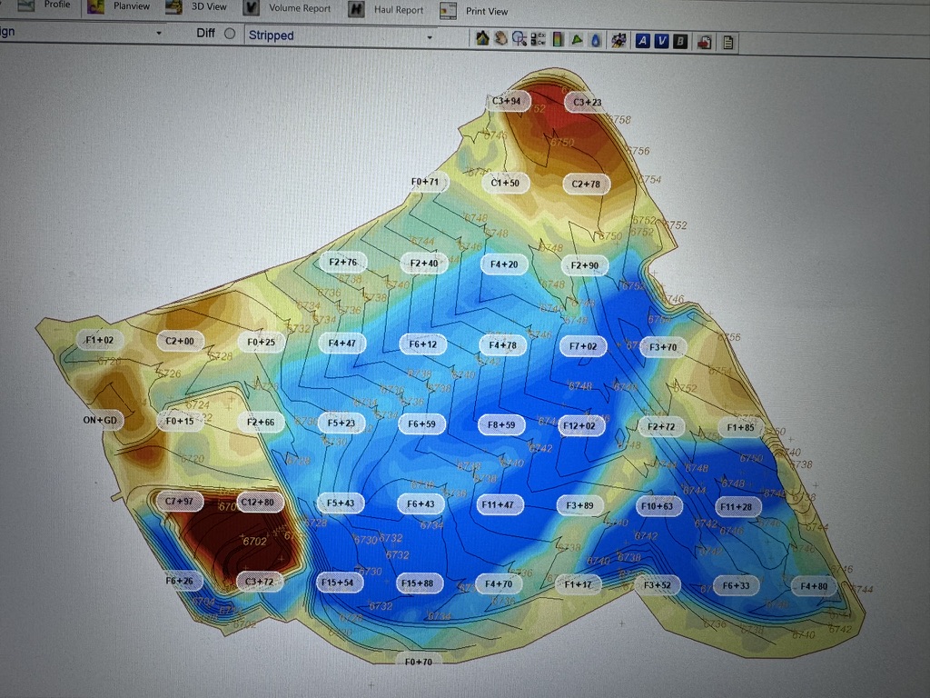Second color-coded earthwork plan analysis with contours